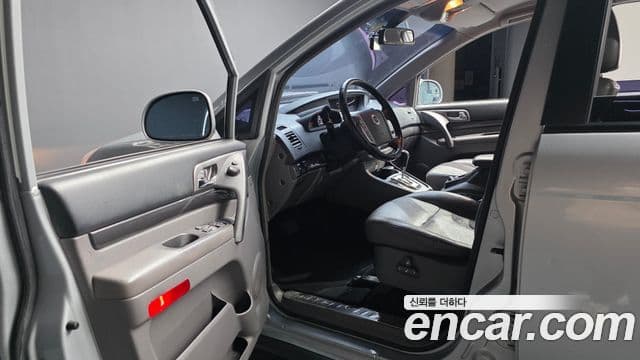 KG모빌리티(SsangYong) Korando 투리스모 4WD GT 9인승, 2014 10