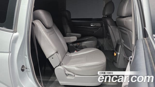 KG모빌리티(SsangYong) Korando 투리스모 4WD GT 9인승, 2014 12