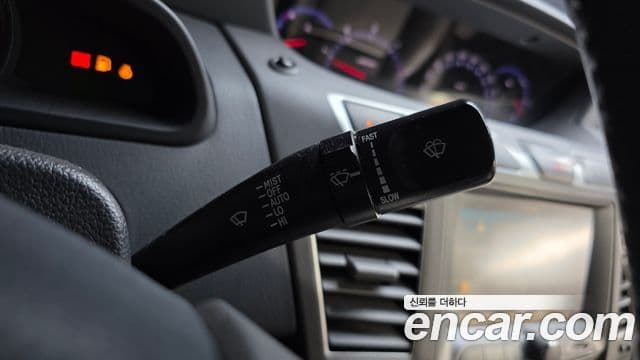 KG모빌리티(SsangYong) Korando 투리스모 4WD GT 9인승, 2014 18