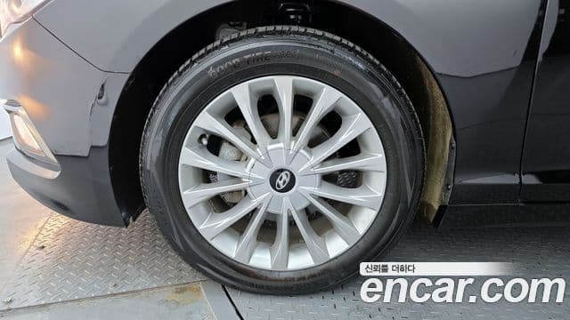 Hyundai LF Sonata Modern, 2016 все фото