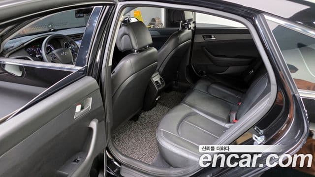 Hyundai LF Sonata Modern, 2016 11