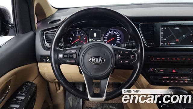 Kia All New Carnival Prestige, 2018 13