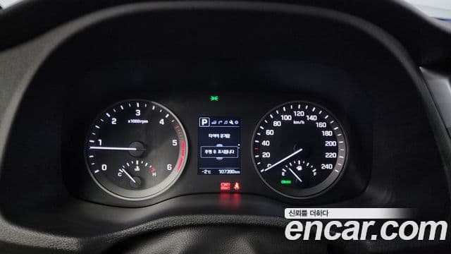 Hyundai All New Tucson Modern, 2017 8