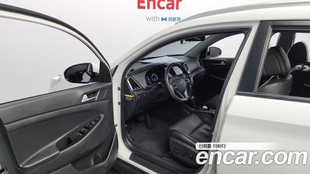 Hyundai All New Tucson Modern, 2017 11