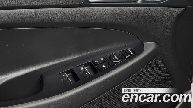 Hyundai All New Tucson Modern, 2017 13