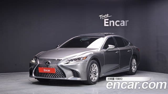 Lexus LS500 5세대 3.5 Luxury AWD, 2018 1