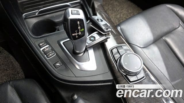 BMW 4시리즈 (F32) 420d Luxury Gran Coupe, 2016 9