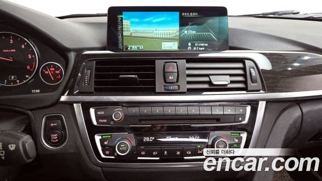 BMW 4시리즈 (F32) 420d Luxury Gran Coupe, 2016 16