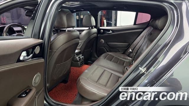 Kia 스팅어 Platinum, 2018 13