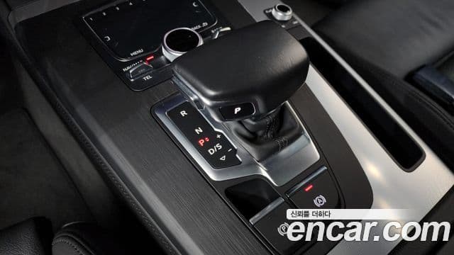 Audi Q5 (FY) Premium, 2020 9