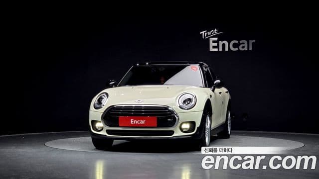 Mini Cooper 클럽맨 2세대, 2019 3