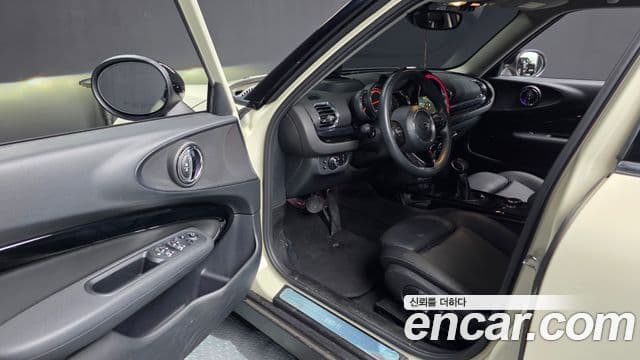 Mini Cooper 클럽맨 2세대, 2019 10