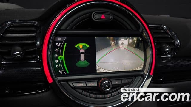 Mini Cooper 클럽맨 2세대, 2019 15