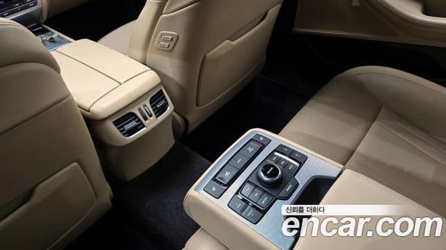 Genesis G80 Luxury, 2019 18