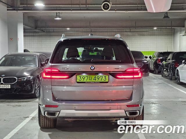 BMW X7 (G07) xDrive 40i Design Pure Excellence 6인승, 2025 4