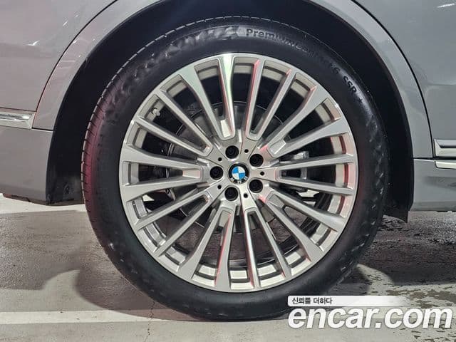 BMW X7 (G07) xDrive 40i Design Pure Excellence 6인승, 2025 все фото