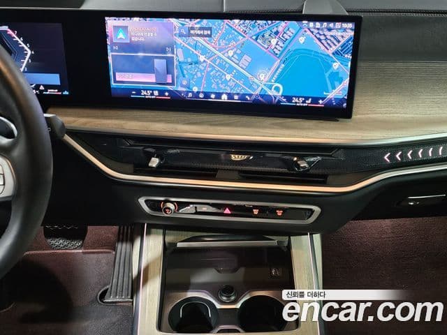 BMW X7 (G07) xDrive 40i Design Pure Excellence 6인승, 2025 14