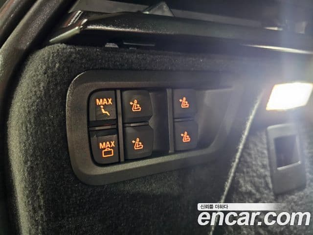 BMW X7 (G07) xDrive 40i Design Pure Excellence 6인승, 2025 19