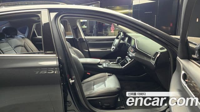 Hyundai Grandeur IG Premium, 2019 11