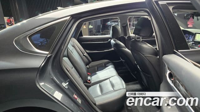 Hyundai Grandeur IG Premium, 2019 12