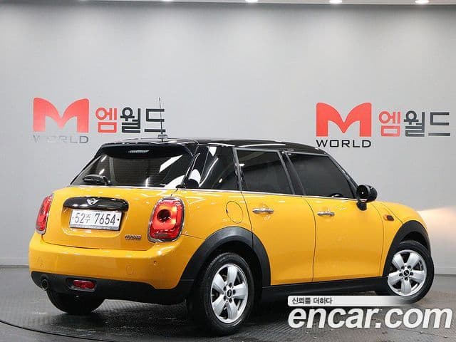 Mini Cooper 3세대, 2017 4
