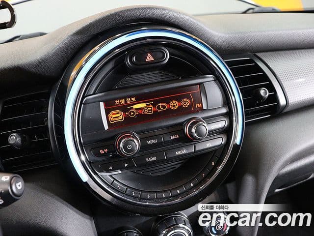 Mini Cooper 3세대, 2017 9