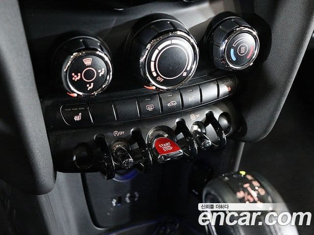 Mini Cooper 3세대, 2017 10