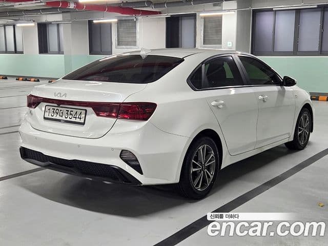 Kia The / новый New K3 2세대 Trendy, 2022 2