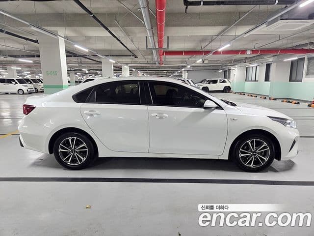 Kia The / новый New K3 2세대 Trendy, 2022 8