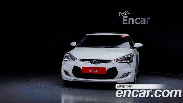 Hyundai Veloster Unique, 2012 3