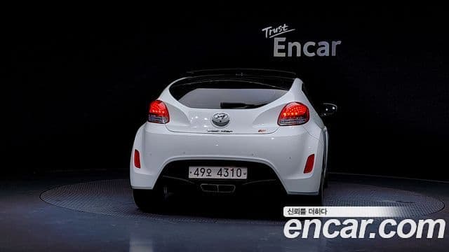 Hyundai Veloster Unique, 2012 4