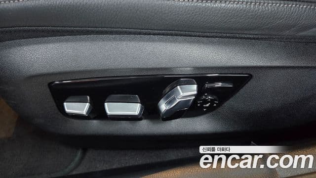 BMW 5시리즈 (G30) Luxury, 2023 18