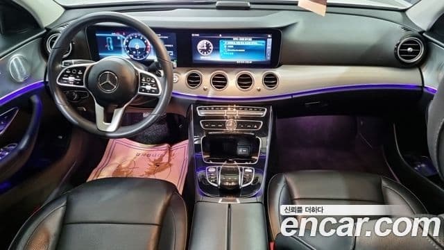 Mercedes-Benz E-класс W213 AMG Line, 2019 все фото
