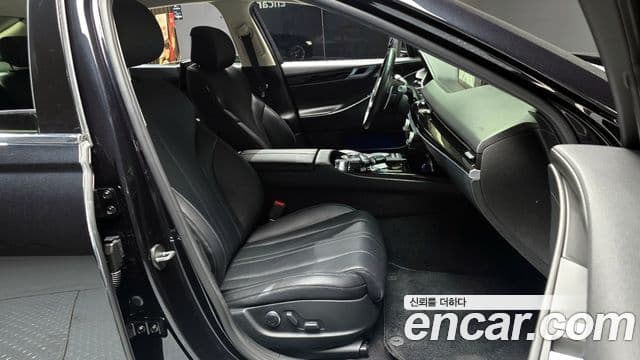 Genesis G80 (RG3) бензин 3.5 турбо AWD, 2022 12