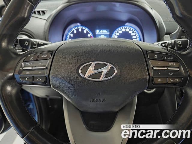 Hyundai Kona Modern Art, 2018 14