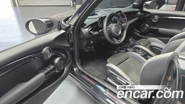 Mini Cooper S кабриолет 3세대, 2024 11
