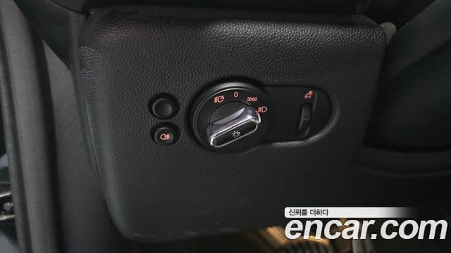 Mini Cooper S кабриолет 3세대, 2024 19