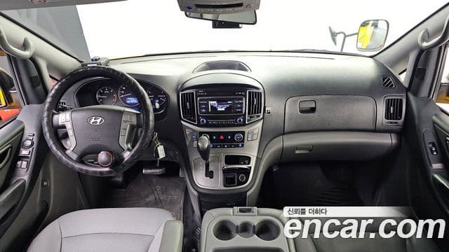 Hyundai Grand Starex детский перевозочный автомобиль, 2017 7