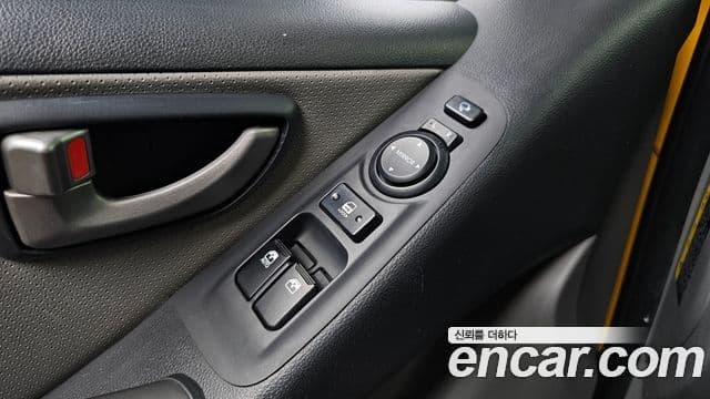 Hyundai Grand Starex детский перевозочный автомобиль, 2017 18