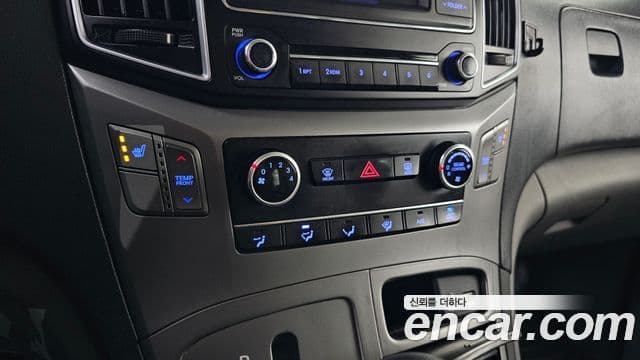 Hyundai Grand Starex детский перевозочный автомобиль, 2017 20