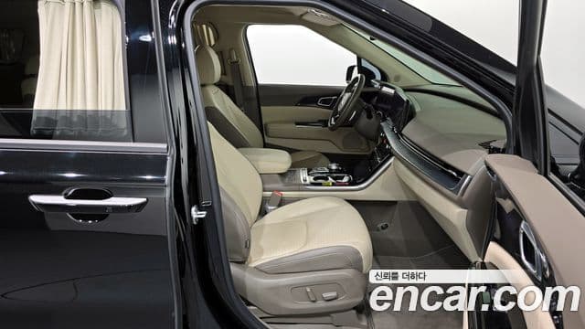 Kia Carnival 4세대 Signature, 2021 11