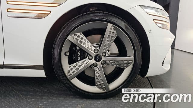 Genesis G80 (RG3) бензин 2.5 турбо AWD, 2026 все фото