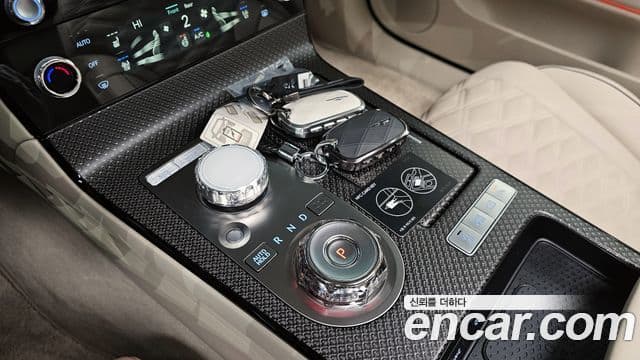 Genesis G80 (RG3) бензин 2.5 турбо AWD, 2026 9