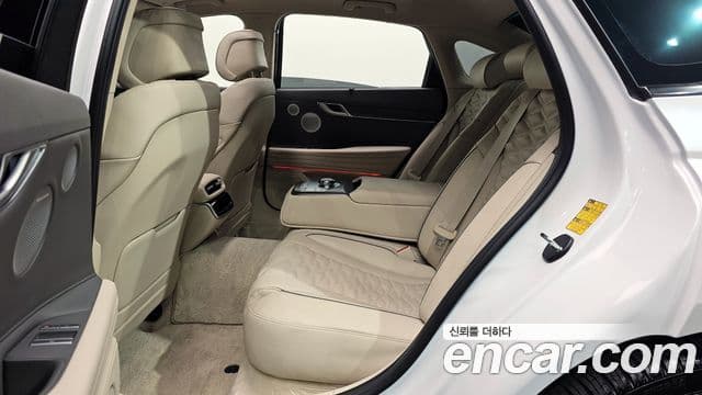 Genesis G80 (RG3) бензин 2.5 турбо AWD, 2026 12