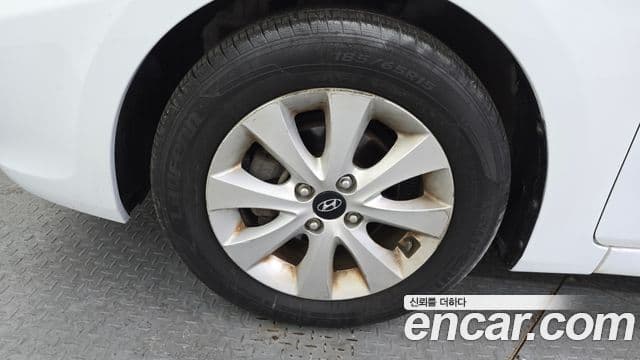 Hyundai Accent(новый кузов / новое поколение) Modern, 2016 все фото