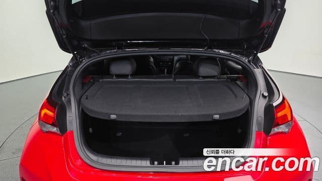 Hyundai Veloster (JS) Core, 2018 20