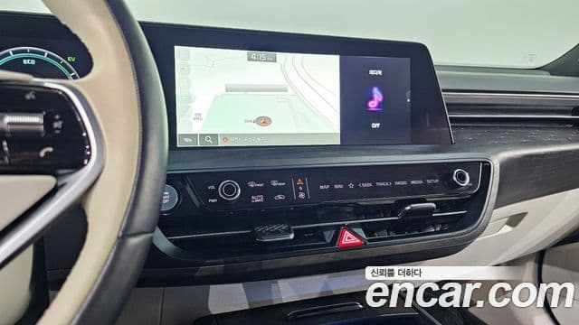 Kia K8 гибрид Signature, 2023 16