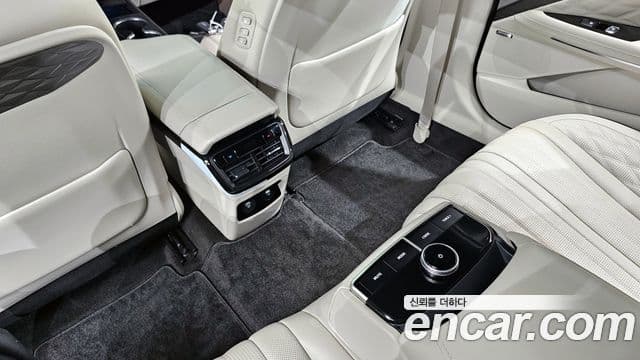 Kia K8 гибрид Signature, 2023 19