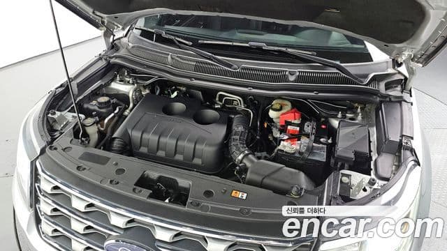 Ford Explorer 5세대, 2016 6