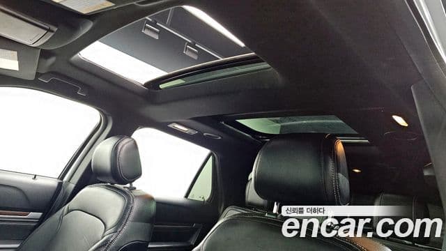 Ford Explorer 5세대, 2016 19